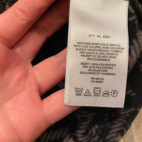 Columbia | 1/4 zip | Geometric pattern - Picture 3 of 3